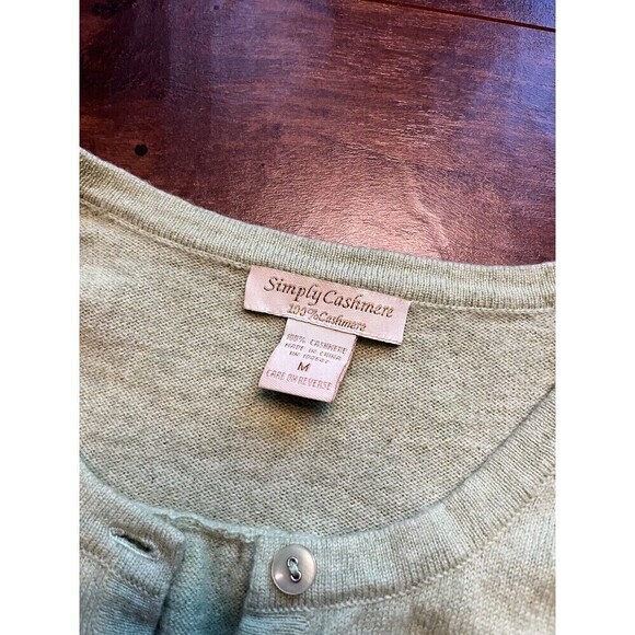 Simply Cashmere Green 100% Cashmere Sweater Casrdigsn button Down Size M - Picture 2 of 7